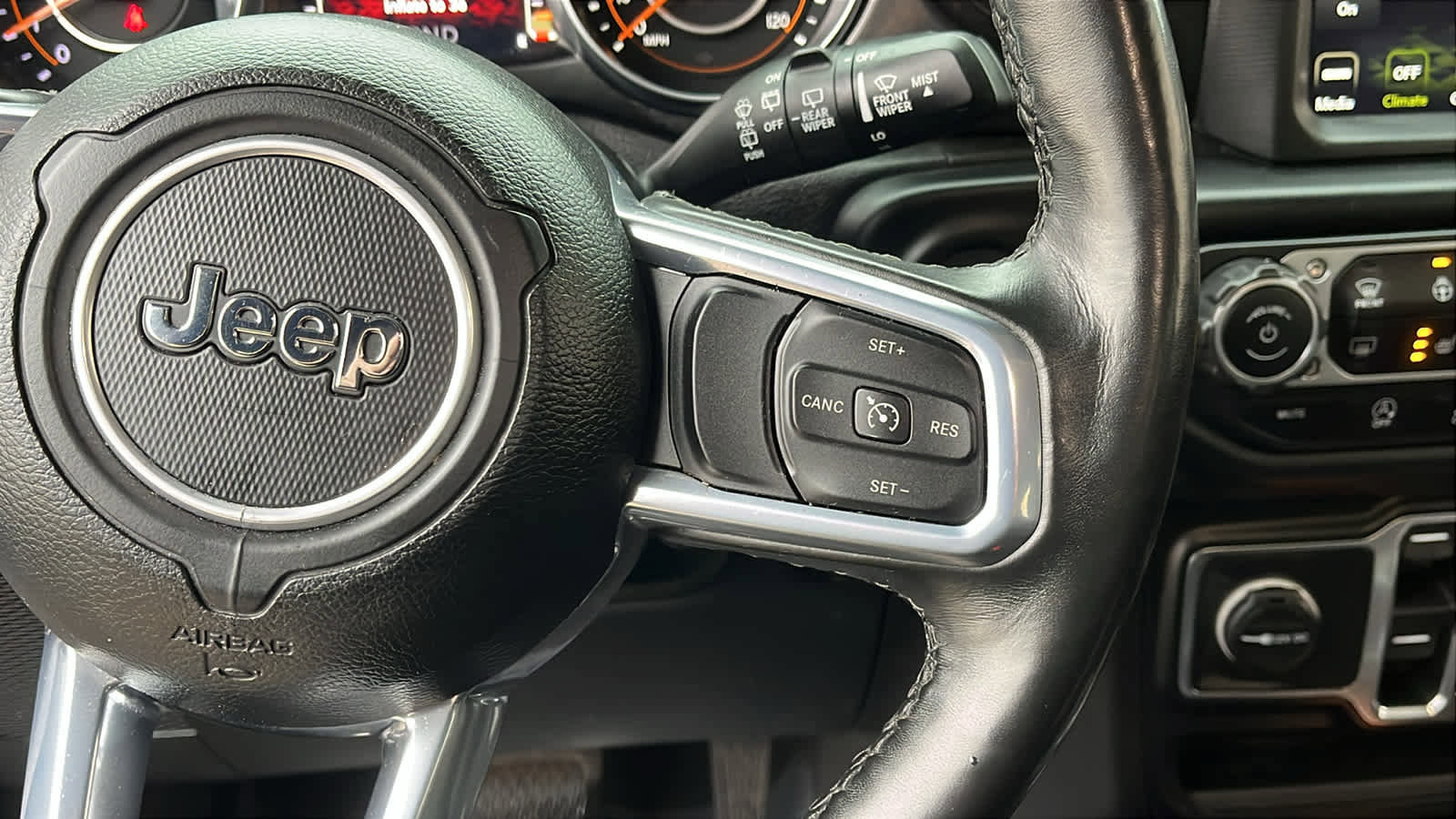 Certified 2021 Jeep Wrangler Unlimited Sahara image 14