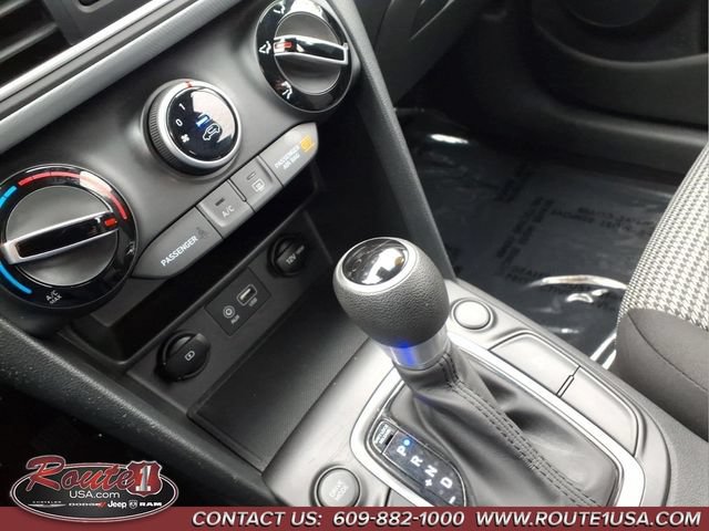 Used 2019 Hyundai Kona SE AWD/4WD image 33