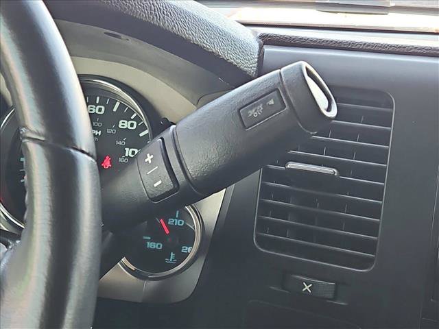 Used 2010 Chevrolet Silverado 2500 LT w/ Interior Plus Package AWD/4WD image 12