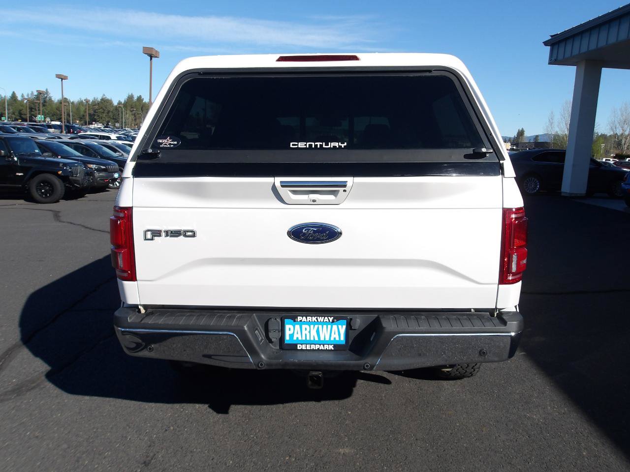 Used 2015 Ford F150 Lariat w/ Equipment Group 502A Luxury AWD/4WD image 4