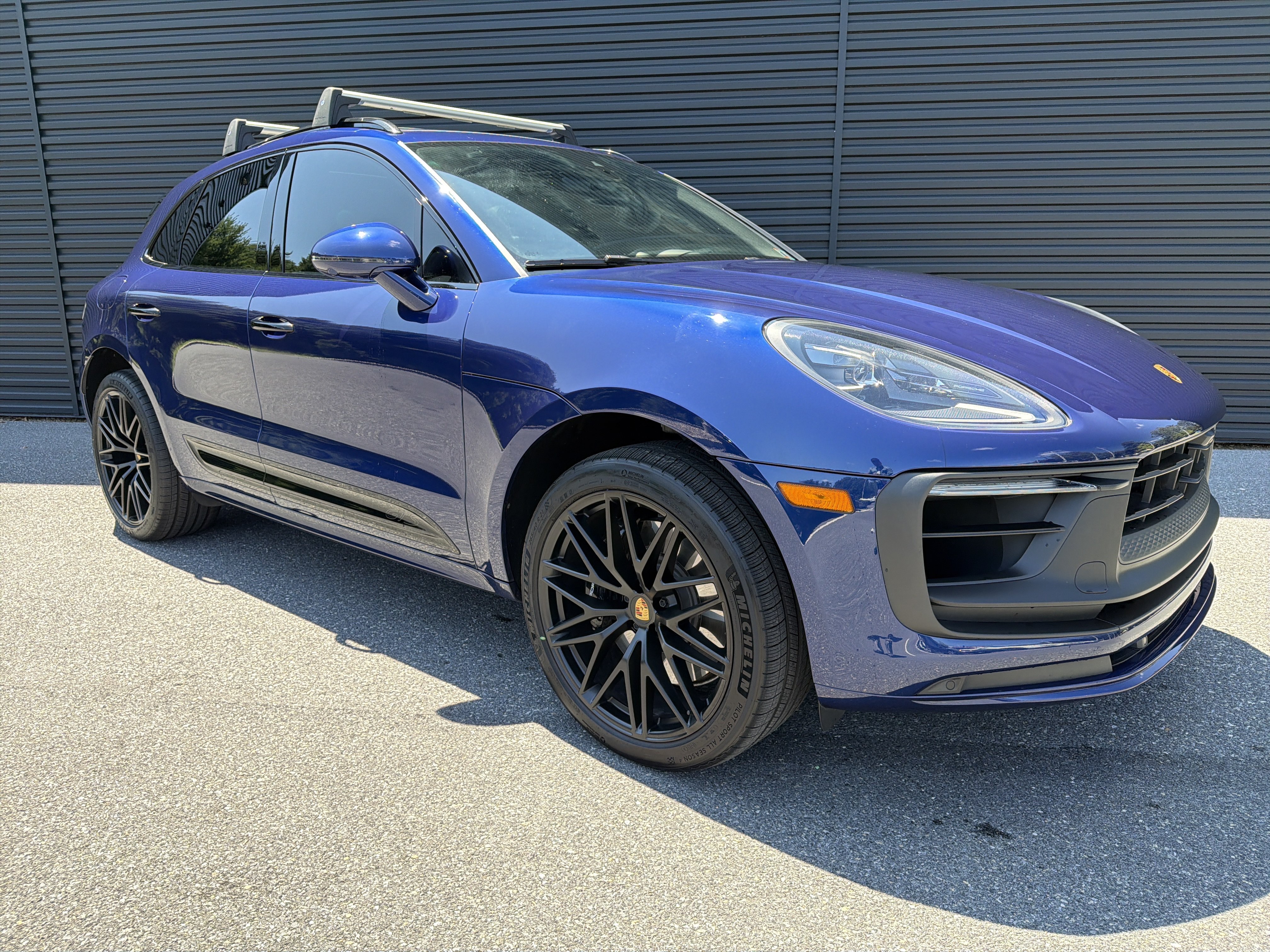 Certified 2023 Porsche Macan GTS AWD/4WD image 7