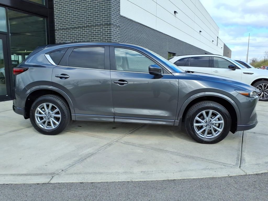 Used 2025 MAZDA CX-5 AWD 2.5 S w/ Preferred Package image 8
