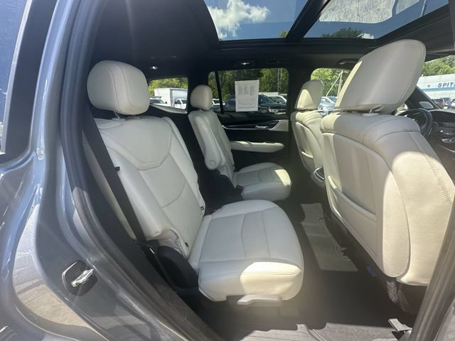 Certified 2023 Cadillac XT6 Sport AWD/4WD image 30