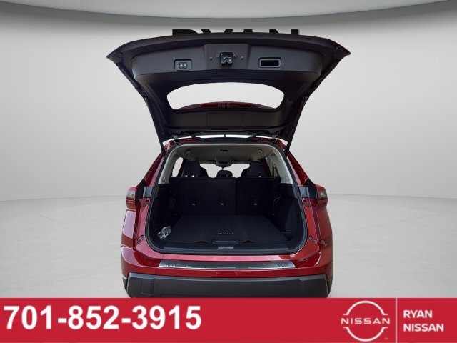 New 2026 Nissan Rogue SV AWD/4WD image 27