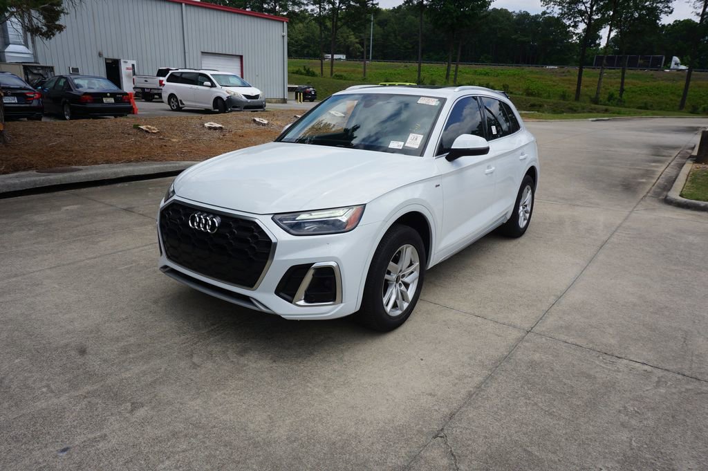 Used 2023 Audi Q5 2.0T Premium w/ Convenience Package AWD/4WD image 25