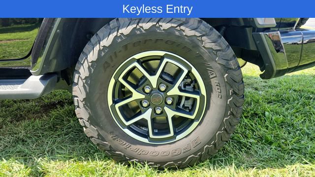 Used 2024 Jeep Wrangler High Altitude AWD/4WD image 9