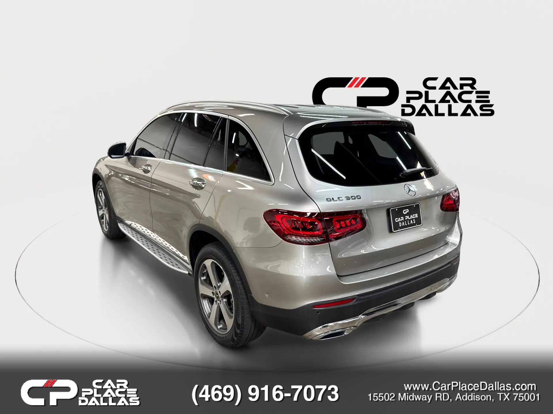 Used 2021 Mercedes-Benz GLC 300 w/ Premium Package image 9