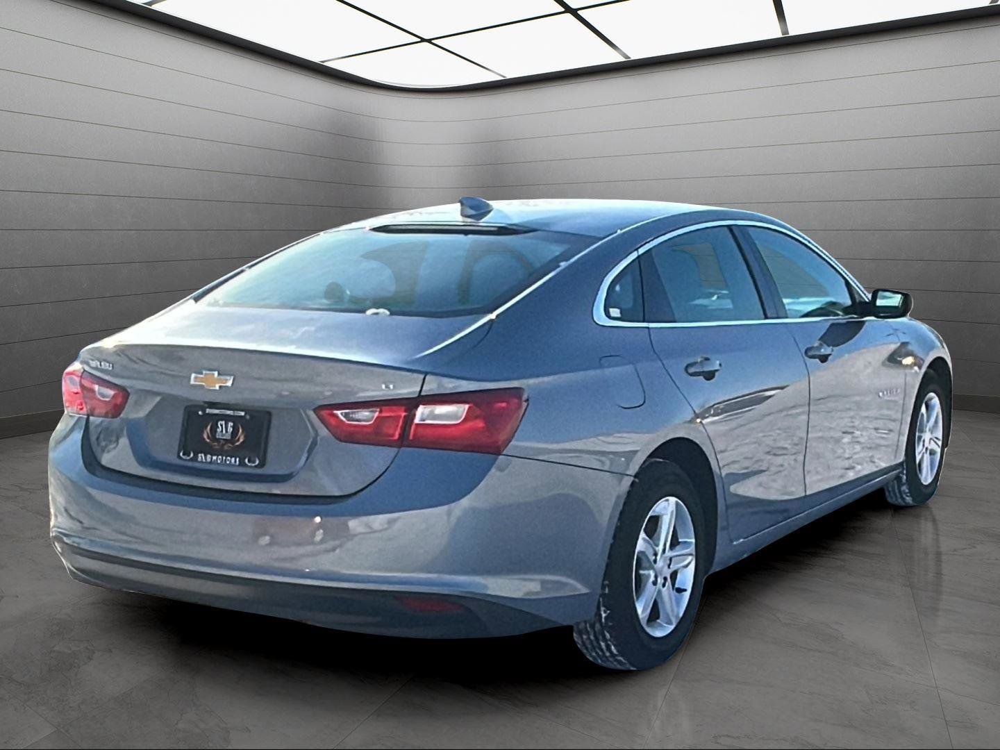 Used 2023 Chevrolet Malibu LT image 4