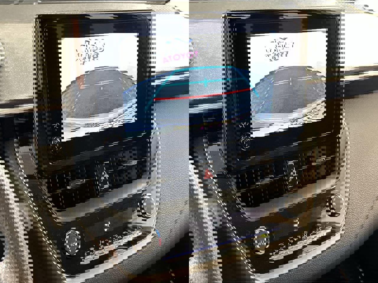 Used 2024 Toyota Corolla LE image 17