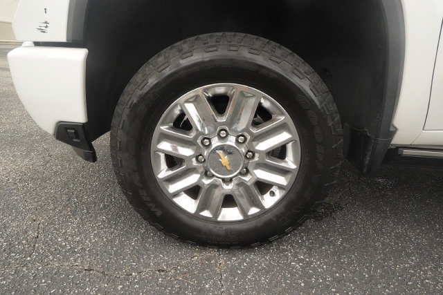 Used 2024 Chevrolet Silverado 2500 High Country w/ Technology Package AWD/4WD image 40