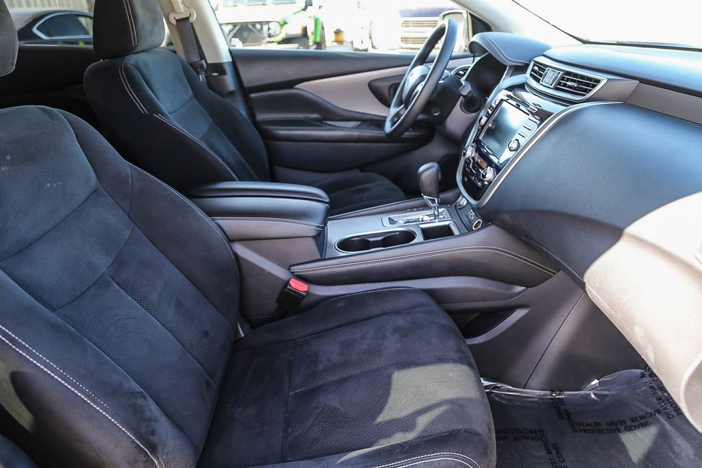 Used 2023 Nissan Murano S image 16