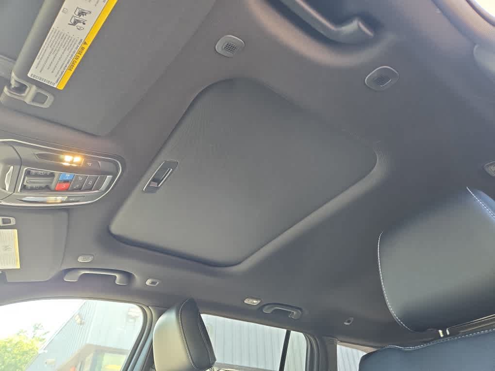 New 2026 Jeep Grand Cherokee Altitude AWD/4WD image 22
