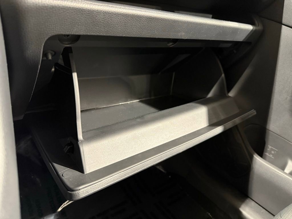 Certified 2025 Toyota RAV4 XLE image 28