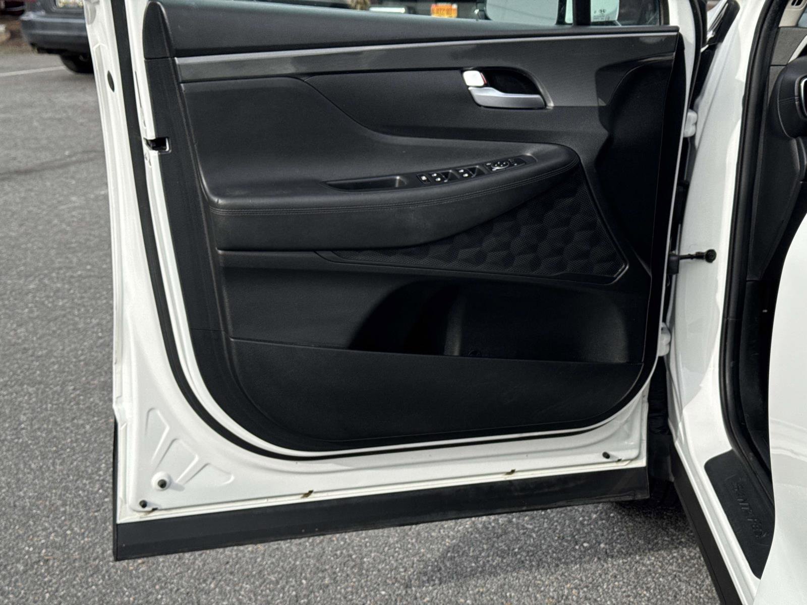 Used 2023 Hyundai Santa Fe SEL image 16