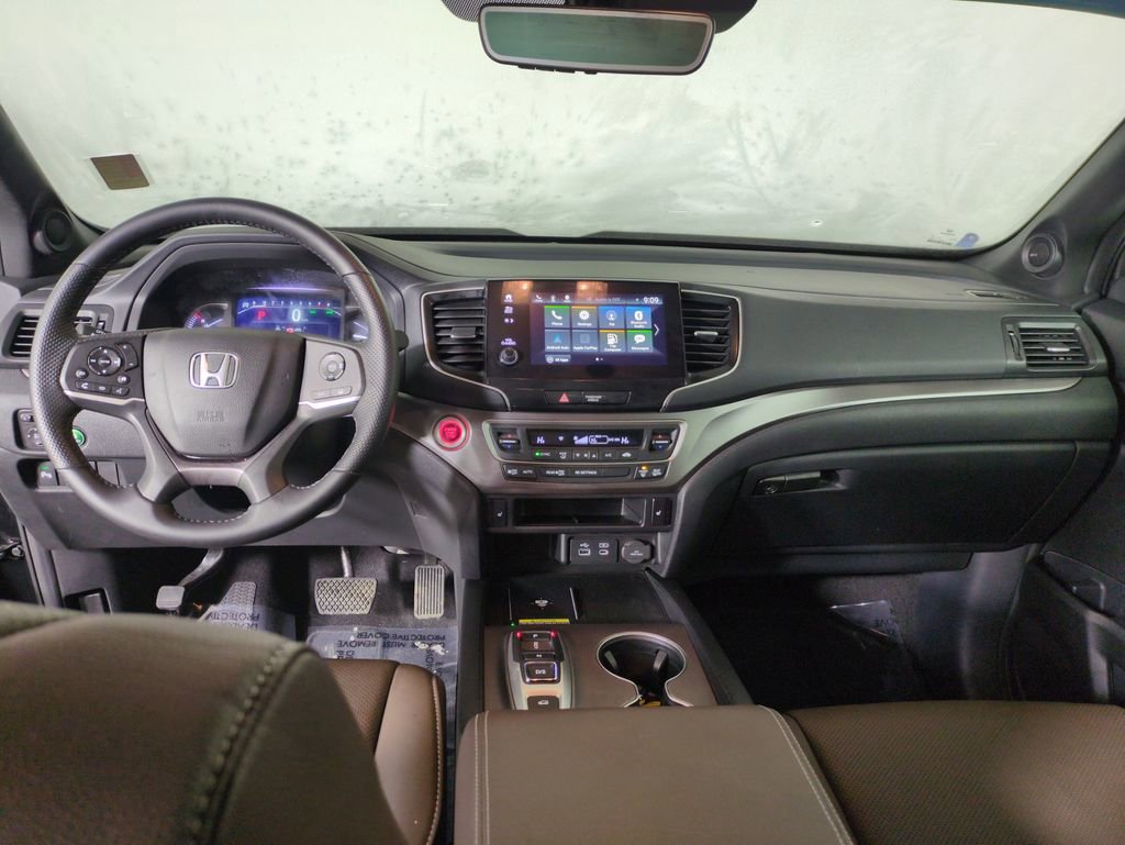 Certified 2024 Honda Passport EX-L image 16