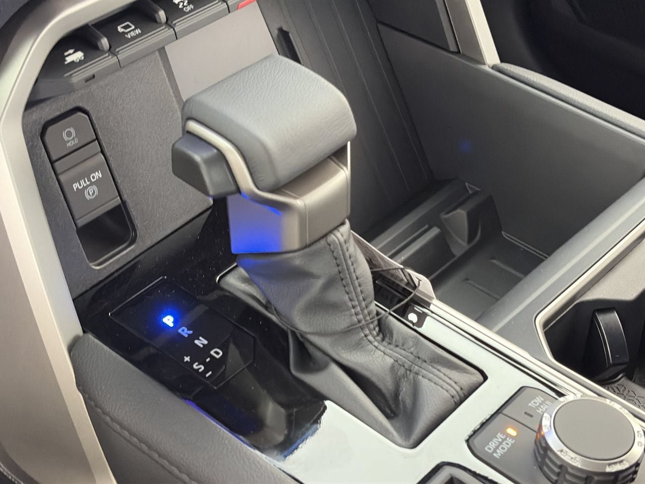 New 2026 Toyota Tundra Limited AWD/4WD image 14