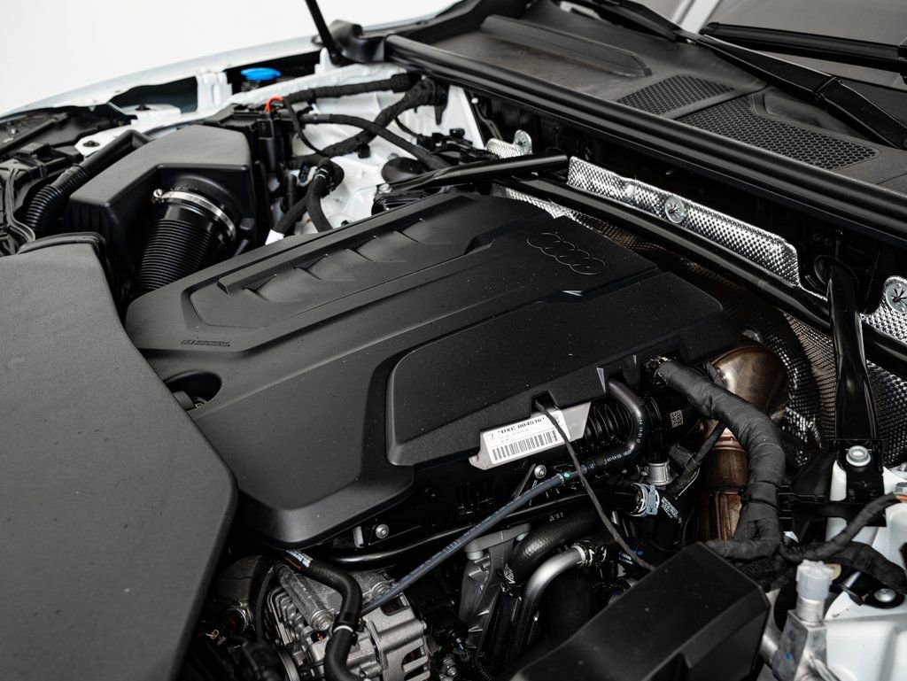 Certified 2025 Audi Q5 Premium Plus w/ Premium Plus image 46