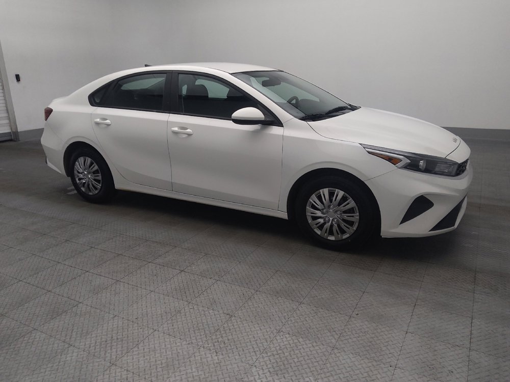 Used 2022 Kia Forte FE image 11