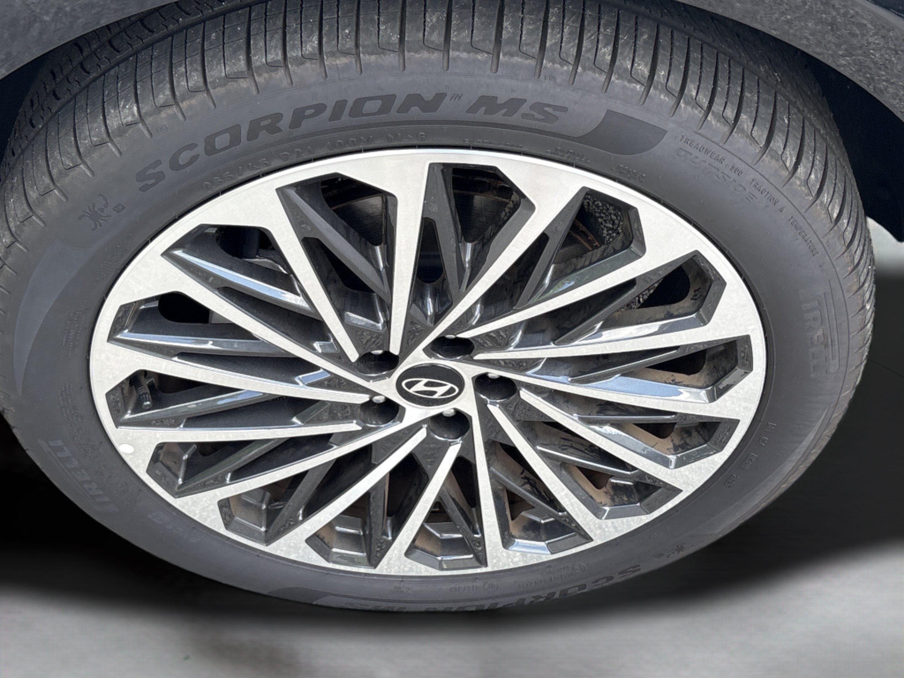 New 2026 Hyundai Palisade Calligraphy FWD image 32