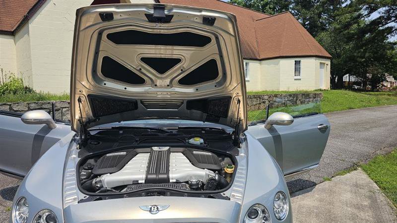 Used 2015 Bentley Continental GT image 19