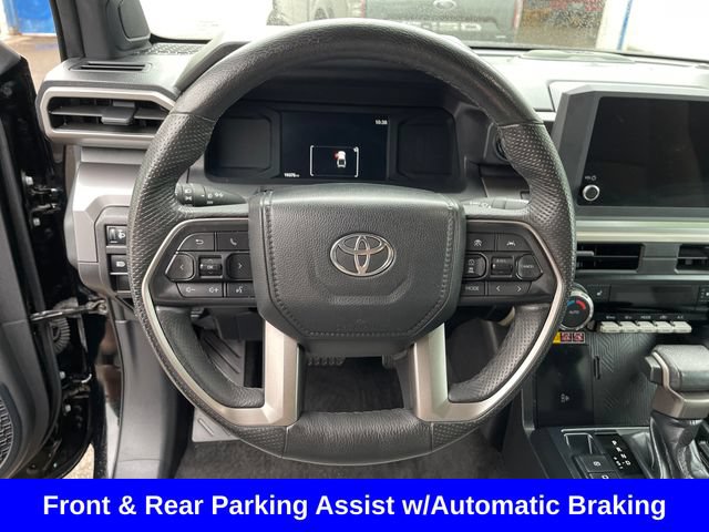 Used 2024 Toyota Tacoma SR5 AWD/4WD image 19