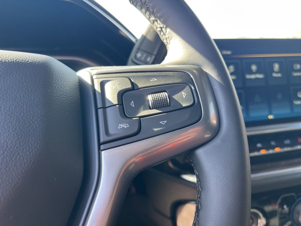 Used 2024 Chevrolet Silverado 1500 LT image 17