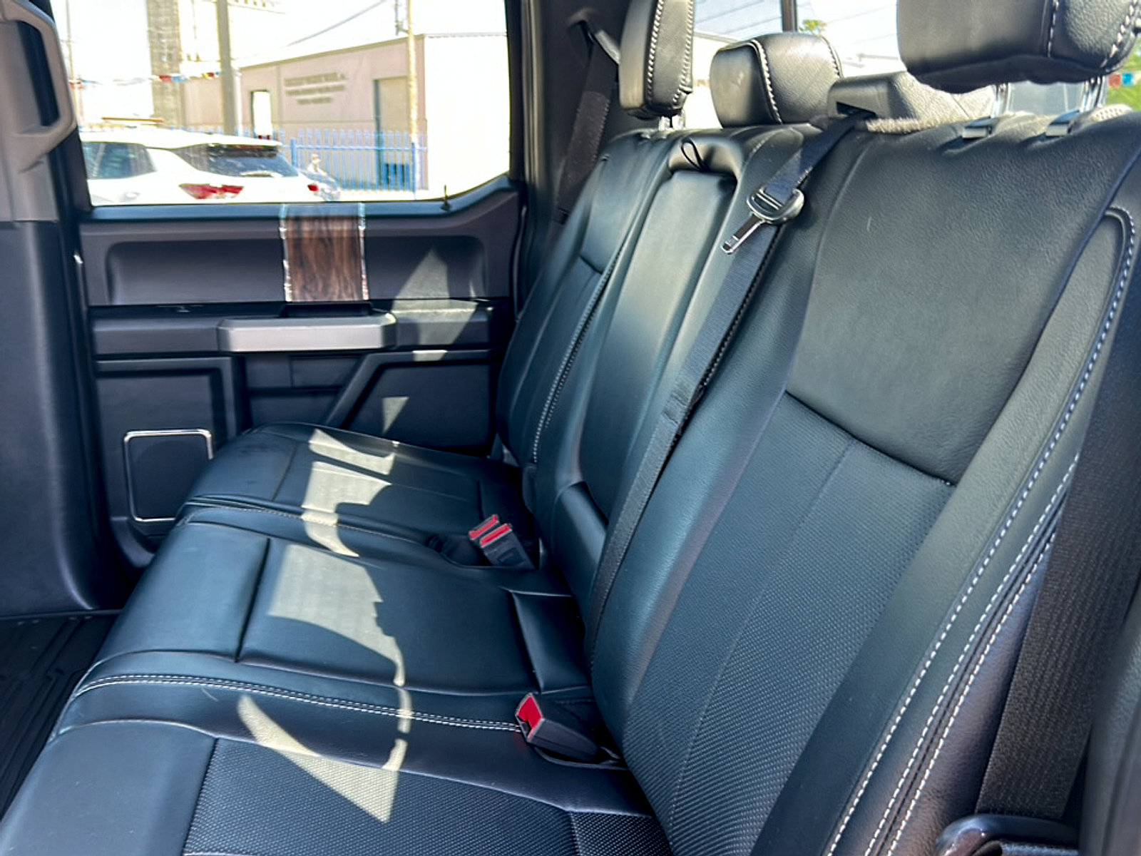 Used 2019 Ford F150 Lariat w/ Max Trailer Tow Package AWD/4WD image 30