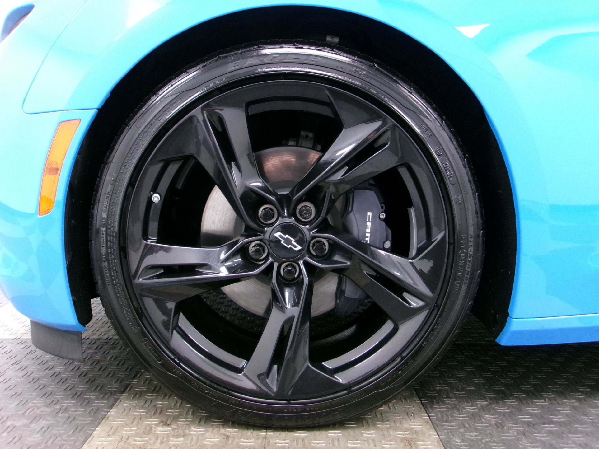 Certified 2023 Chevrolet Camaro LT w/ RS Package image 23