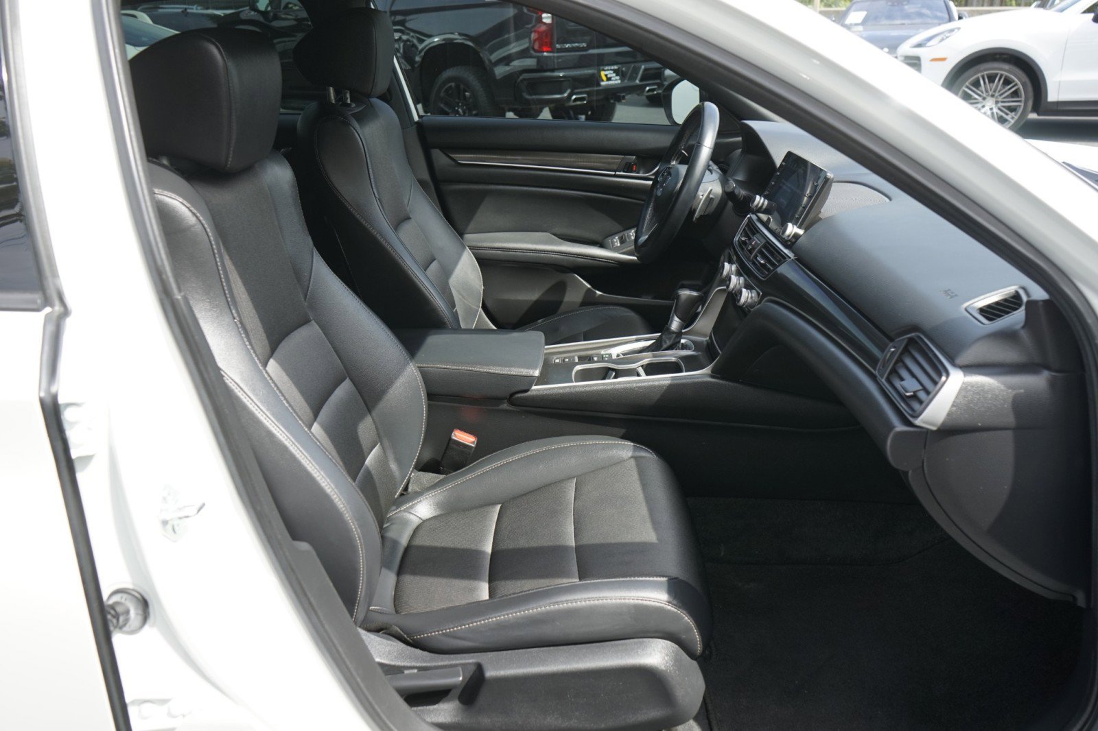 Used 2021 Honda Accord Sport image 18