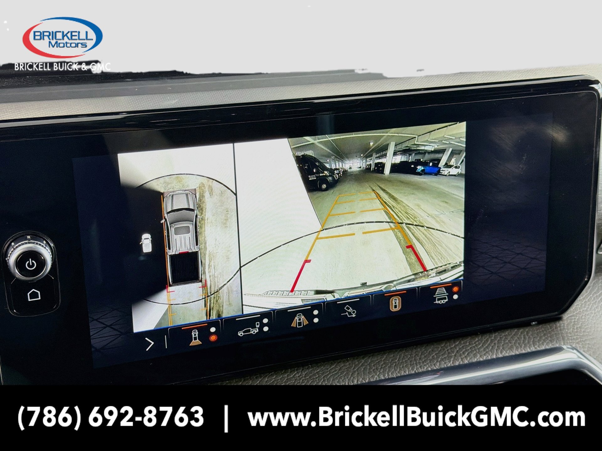 Used 2025 GMC Sierra 1500 Denali w/ Denali Reserve Package AWD/4WD image 32