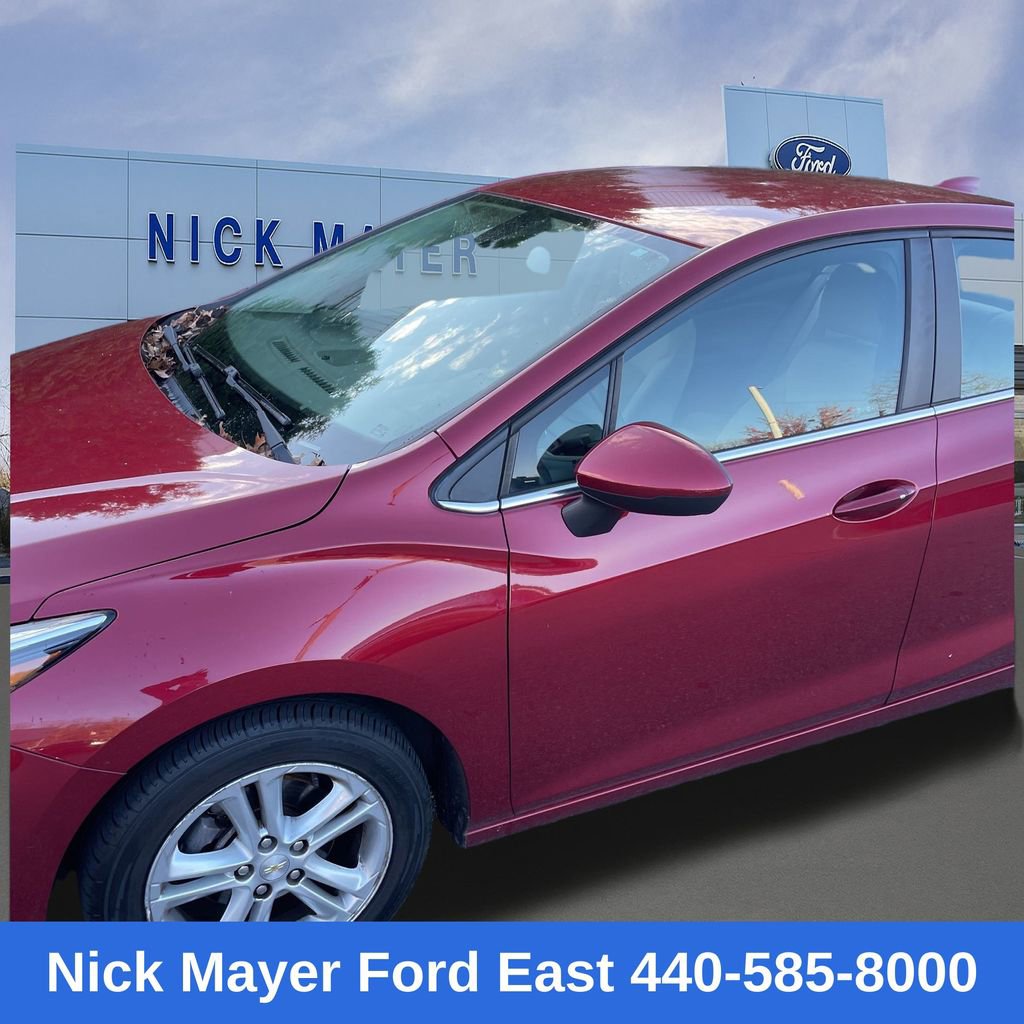 Used 2017 Chevrolet Cruze LT w/ Convenience Package image 31