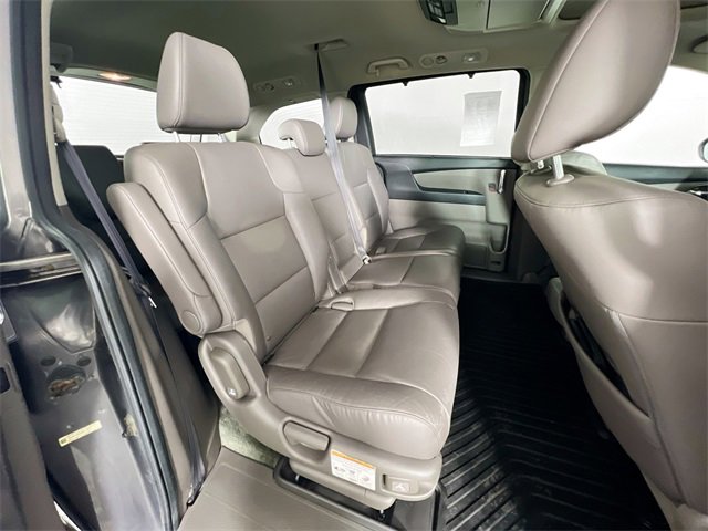 Used 2016 Honda Odyssey Touring Elite image 28