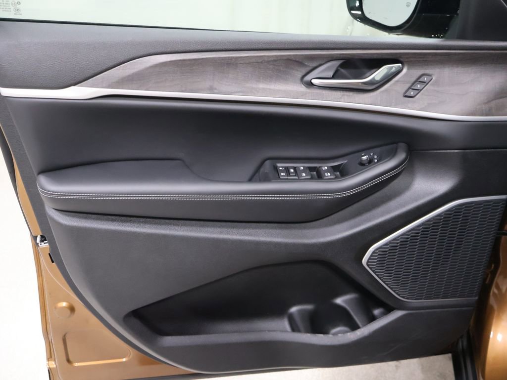 New 2026 Jeep Grand Cherokee Limited image 10