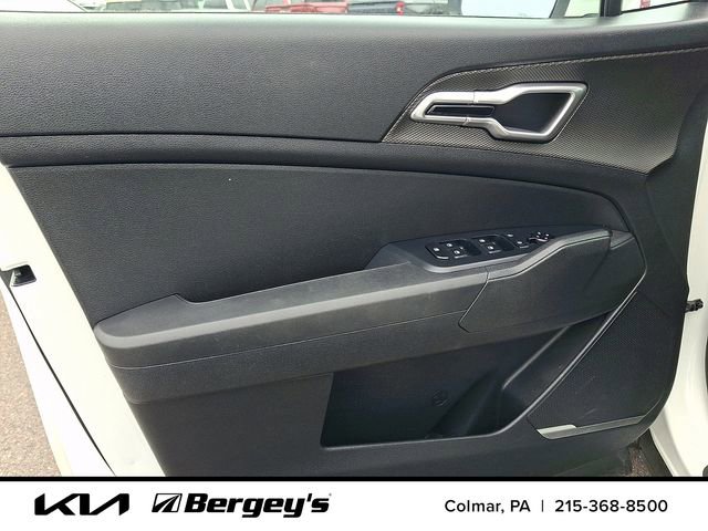 Certified 2023 Kia Sportage LX AWD/4WD image 15