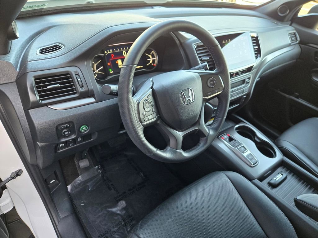 Used 2023 Honda Passport EX-L image 18