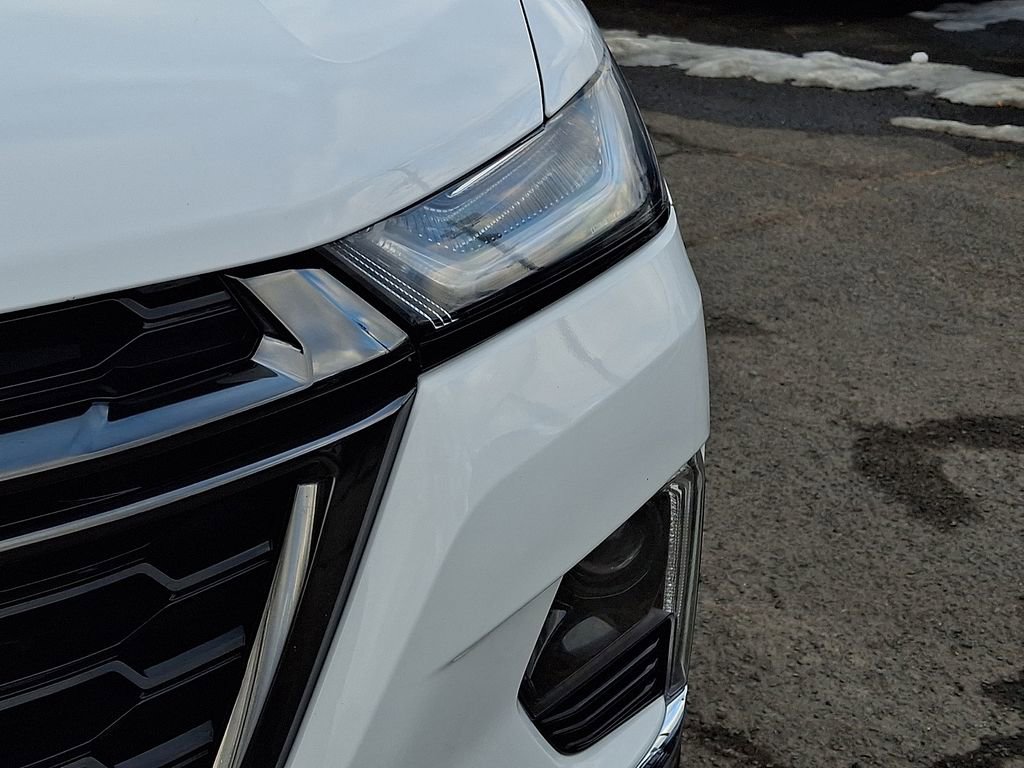 Used 2024 Chevrolet Traverse Premier w/ Redline Edition image 37