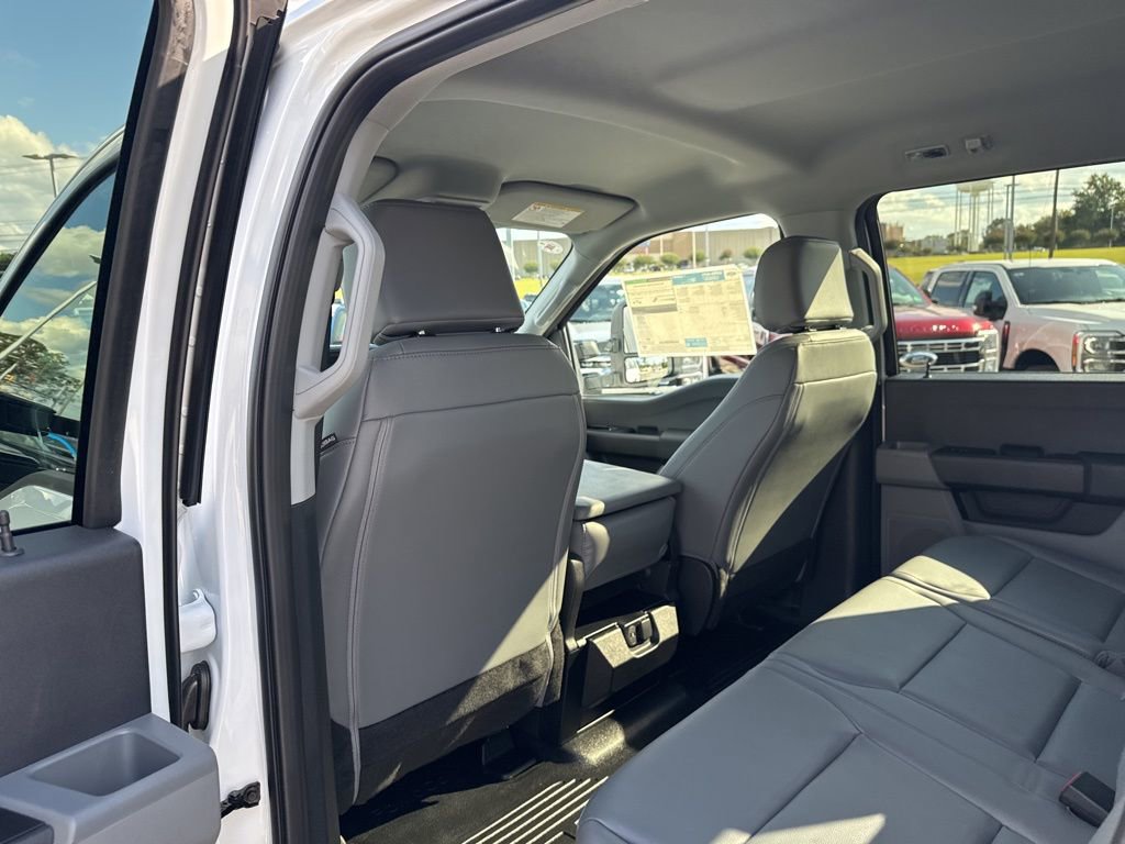 New 2026 Ford F350 XL w/ XL Chrome Package image 14