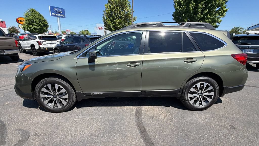 Used 2017 Subaru Outback 2.5i Limited AWD/4WD image 7