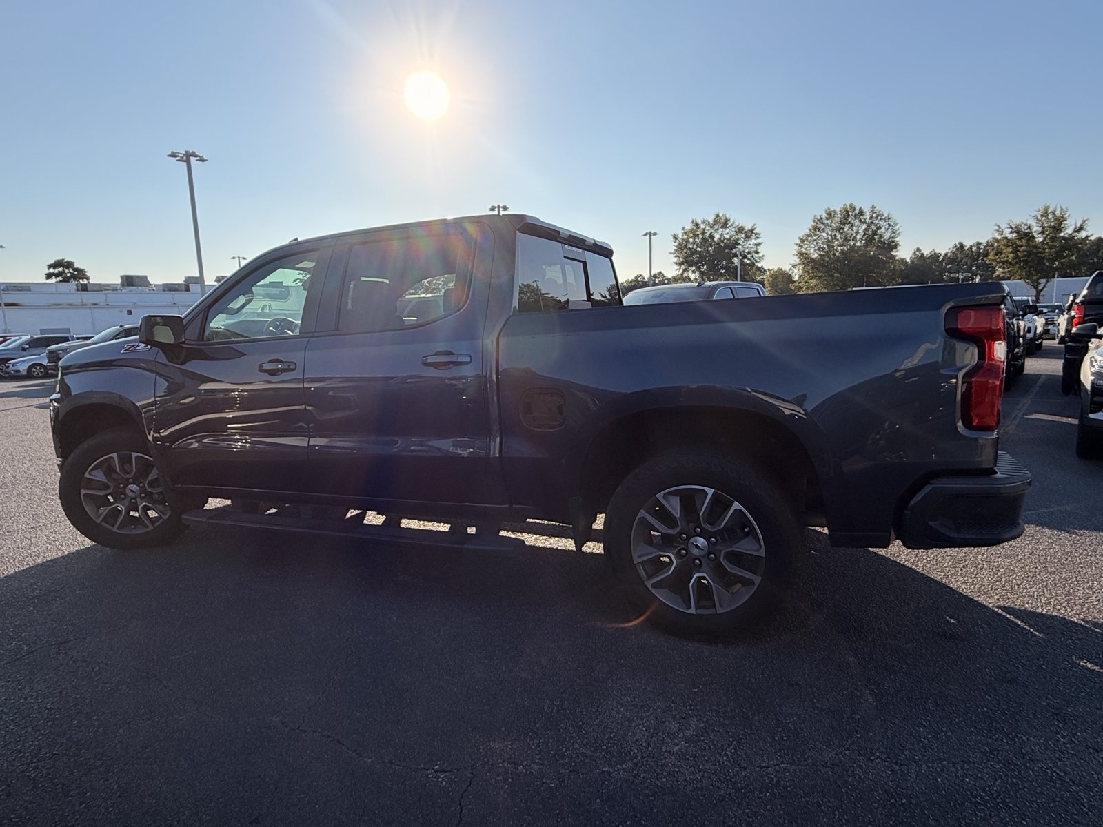 Used 2020 Chevrolet Silverado 1500 RST AWD/4WD image 9