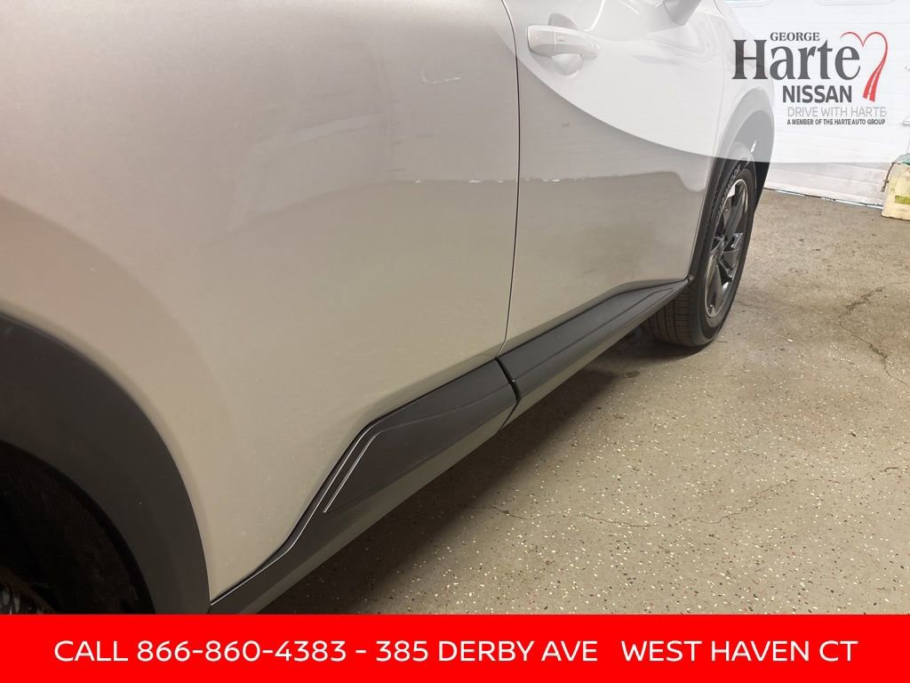 Certified 2025 Nissan Rogue SV image 51