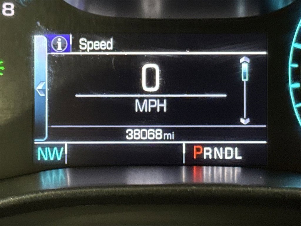 Used 2017 Chevrolet Colorado Z71 image 12