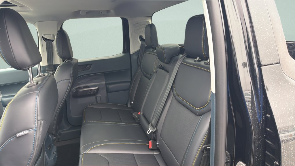 New 2026 Ford Maverick Lobo AWD/4WD image 8