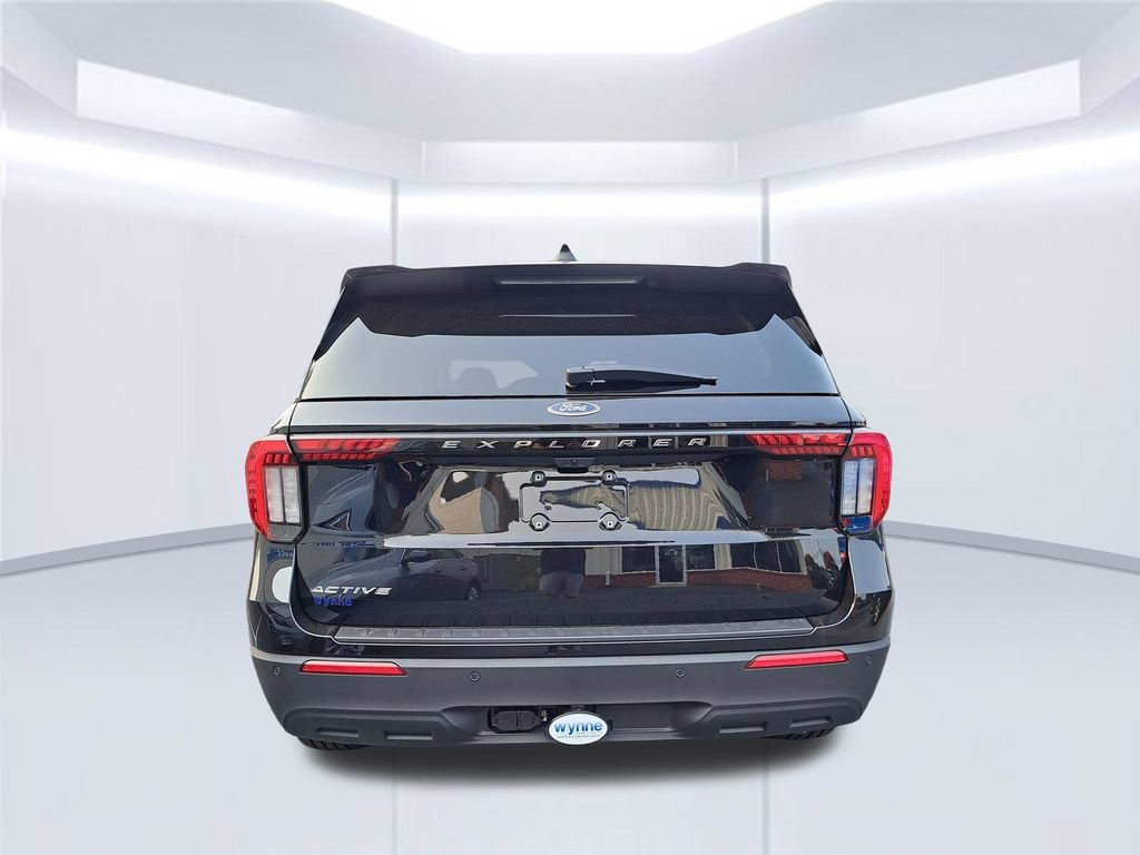 New 2026 Ford Explorer Active RWD image 6
