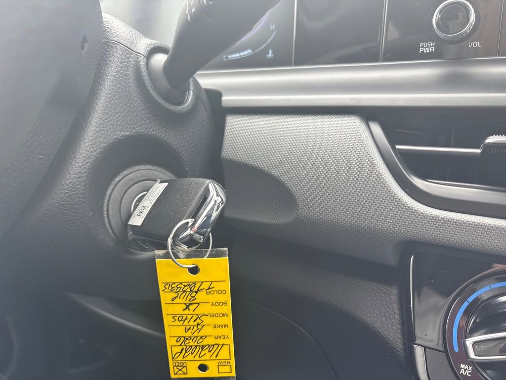 Used 2026 Kia Seltos LX image 31