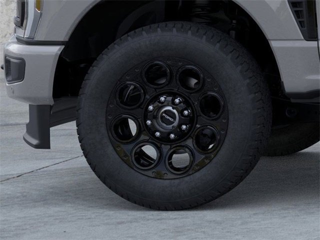 New 2026 Ford F250 Lariat w/ Black Appearance Package image 19
