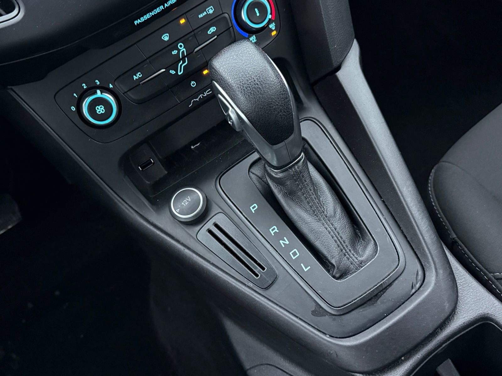 Used 2017 Ford Focus SE image 20