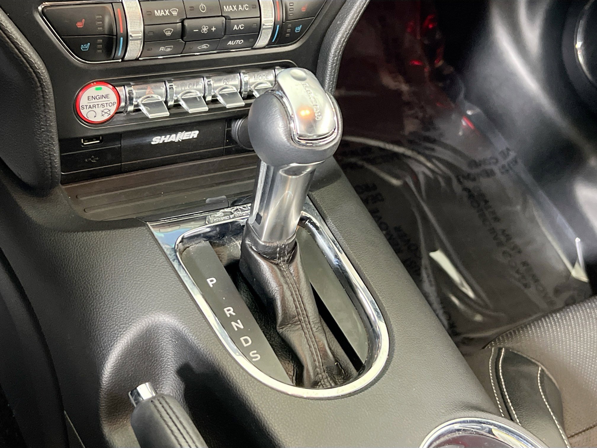 Used 2015 Ford Mustang GT Premium image 17