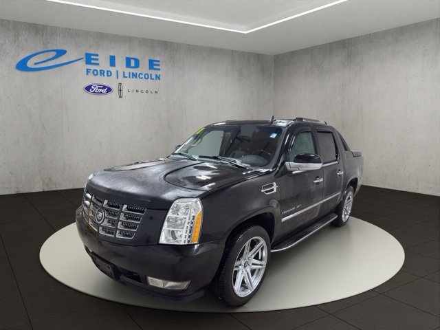 Used 2011 Cadillac Escalade EXT Luxury video 2
