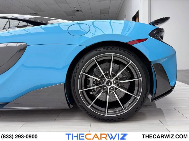Used 2019 McLaren 600LT RWD image 21