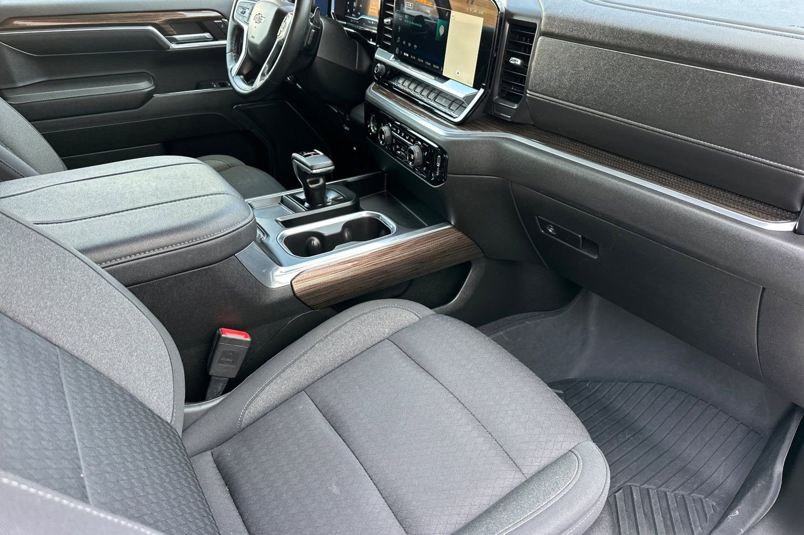 Certified 2023 Chevrolet Silverado 1500 RST AWD/4WD image 19